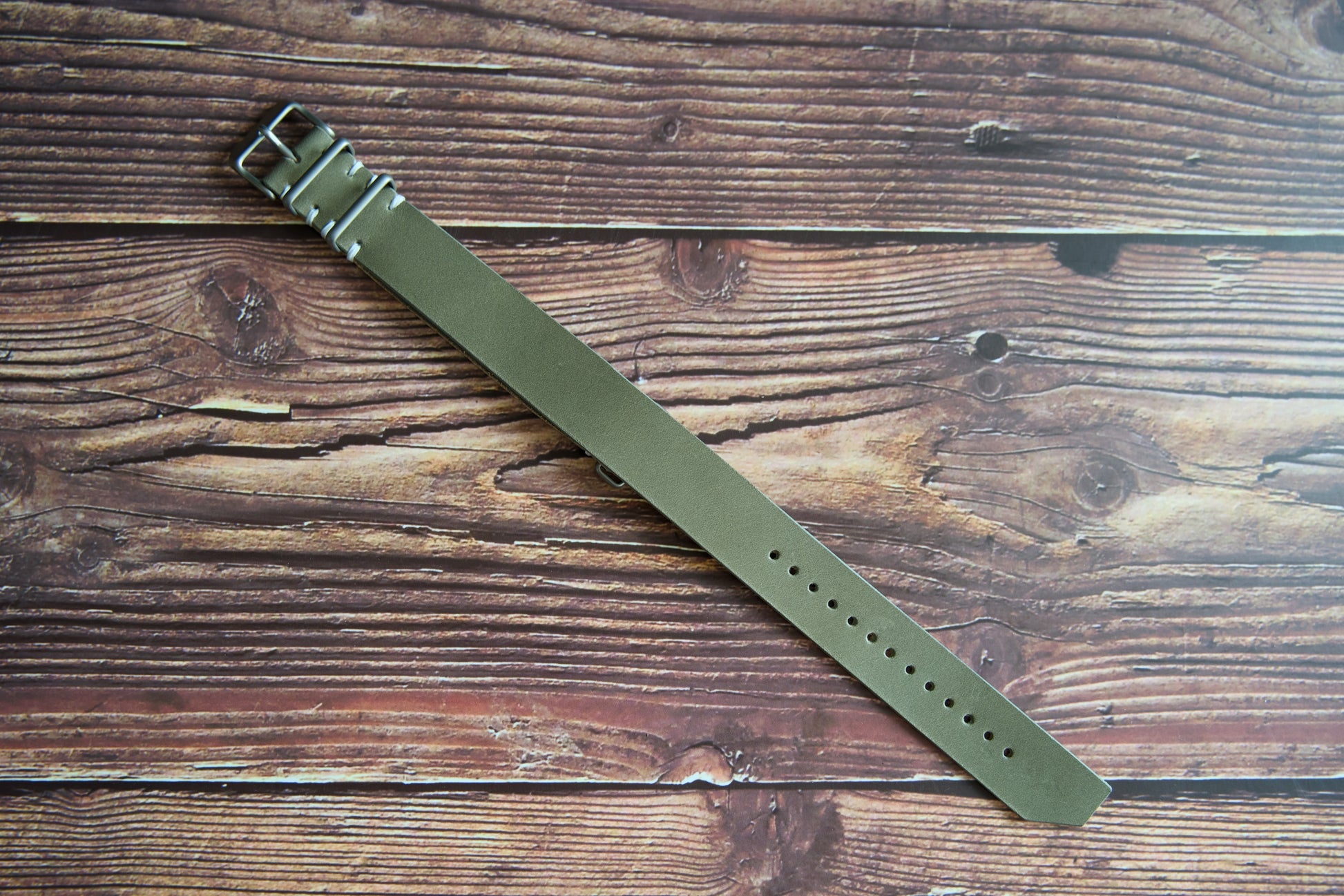 Sophisticated NATO Watch Band | Bracelet de montre NATO sophistiqué