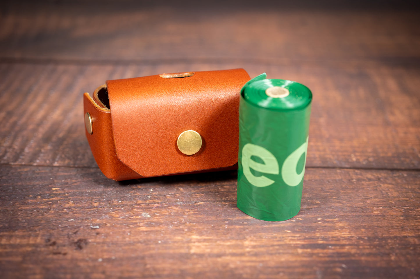 Eco-Friendly Vegetable Tanned Leather Poop Bag Holder