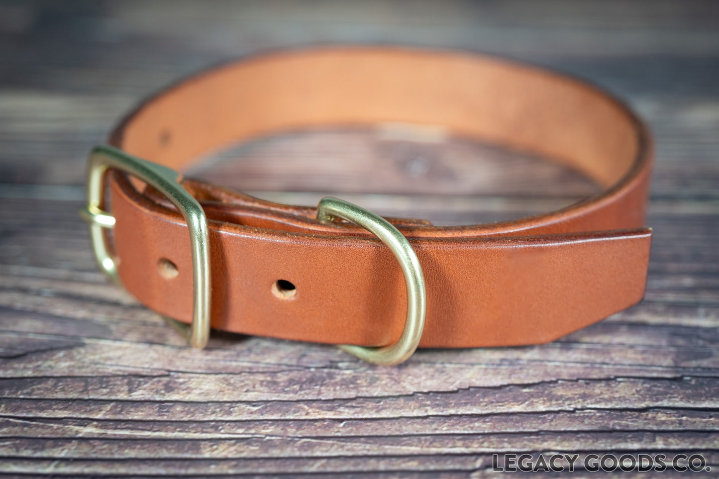 Handmade leather dog collar 1-inch in chestnut